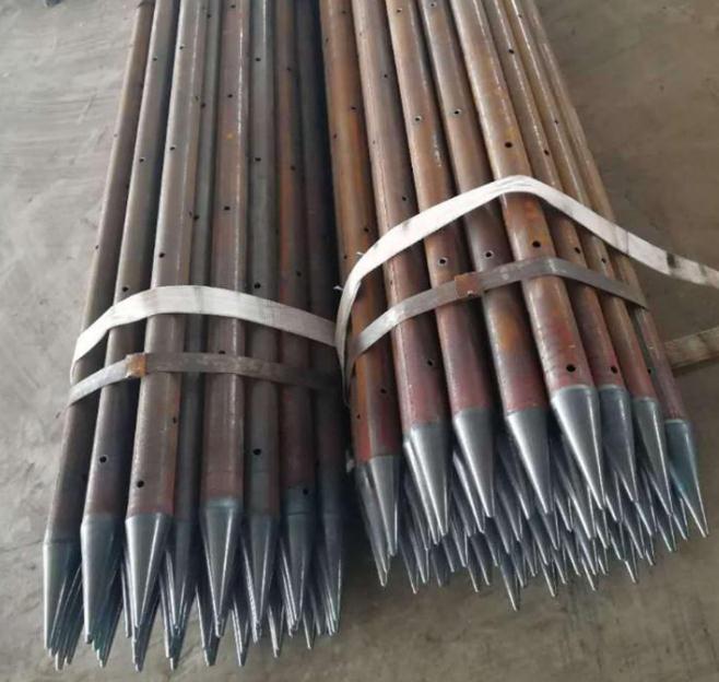 注漿鋼管.jpg 注漿鋼管.jpg